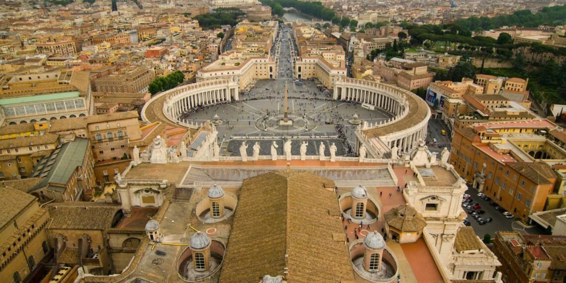 Vaticano lidera rankings globais em profissionais de finanças